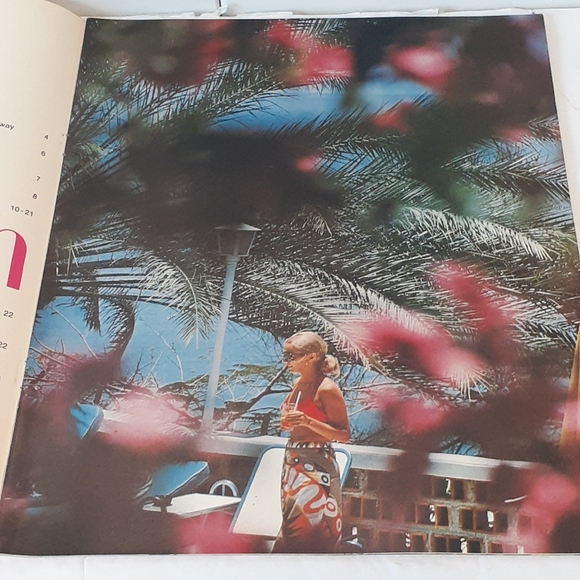 Vintage 1972 The Caribbean Book by American Express Pan Am Airlines - Picture 6 of 11